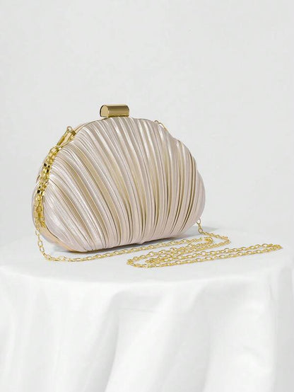 Pearl Shell Clutch