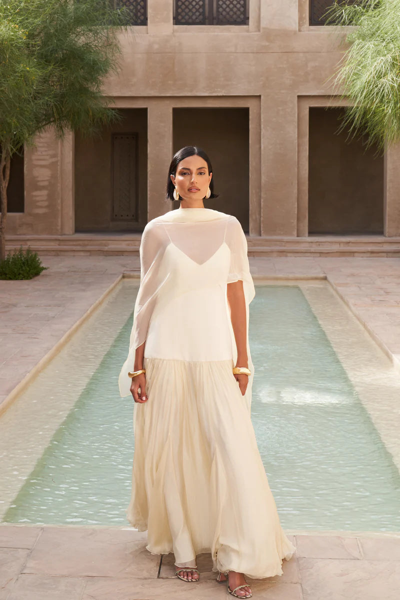 Fia Flows Maxi Dress