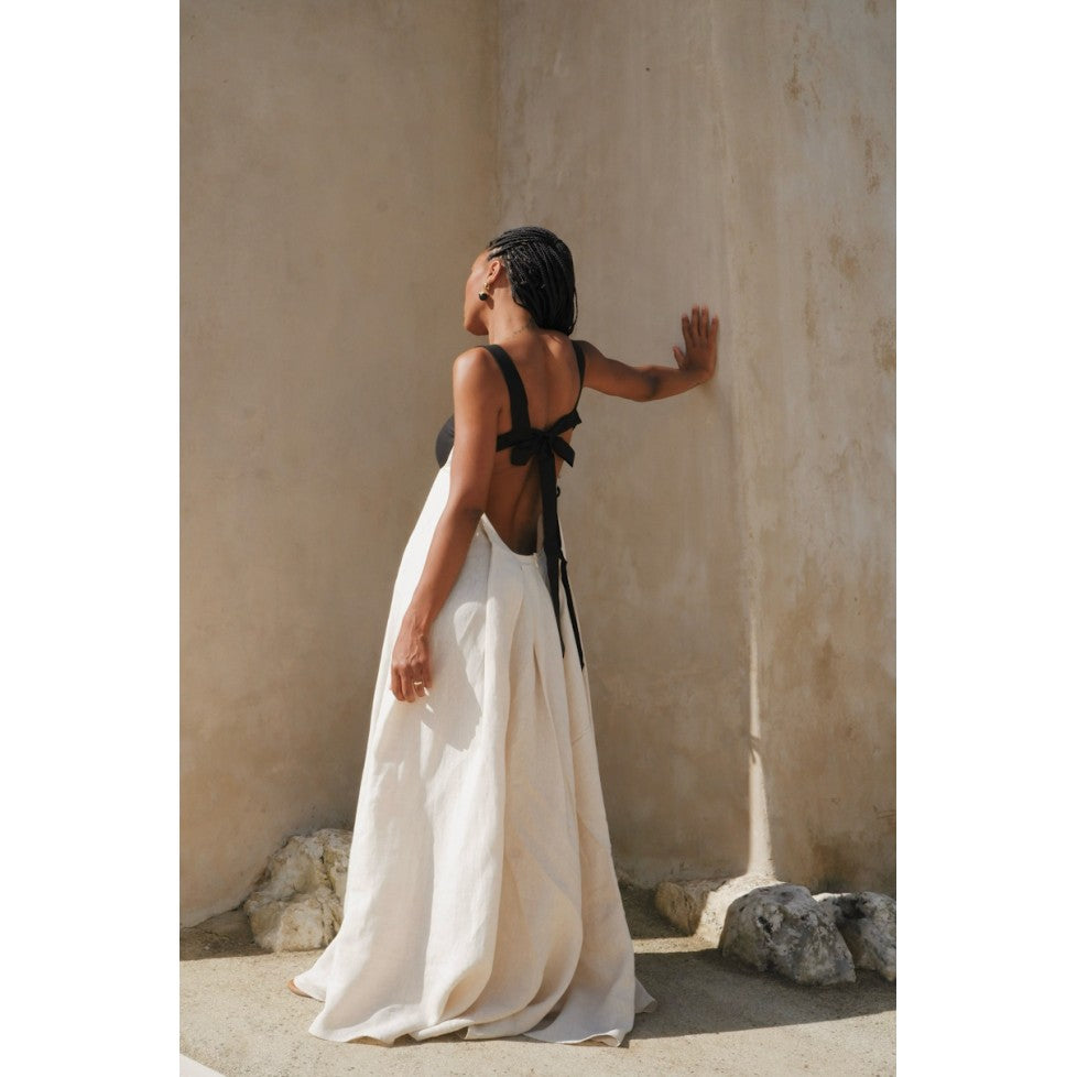 Noir Épure Dress